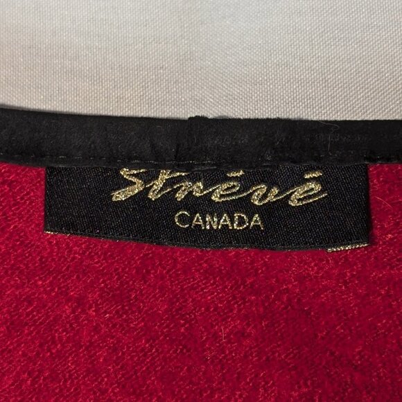 Gorgeous red wool circle cape one size EUC - Picture 6 of 6